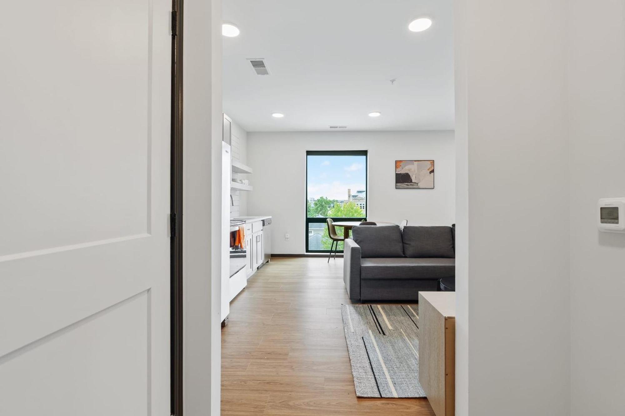 Cozysuites On Mass With Garage Parking #7 Indianapolis Exteriör bild