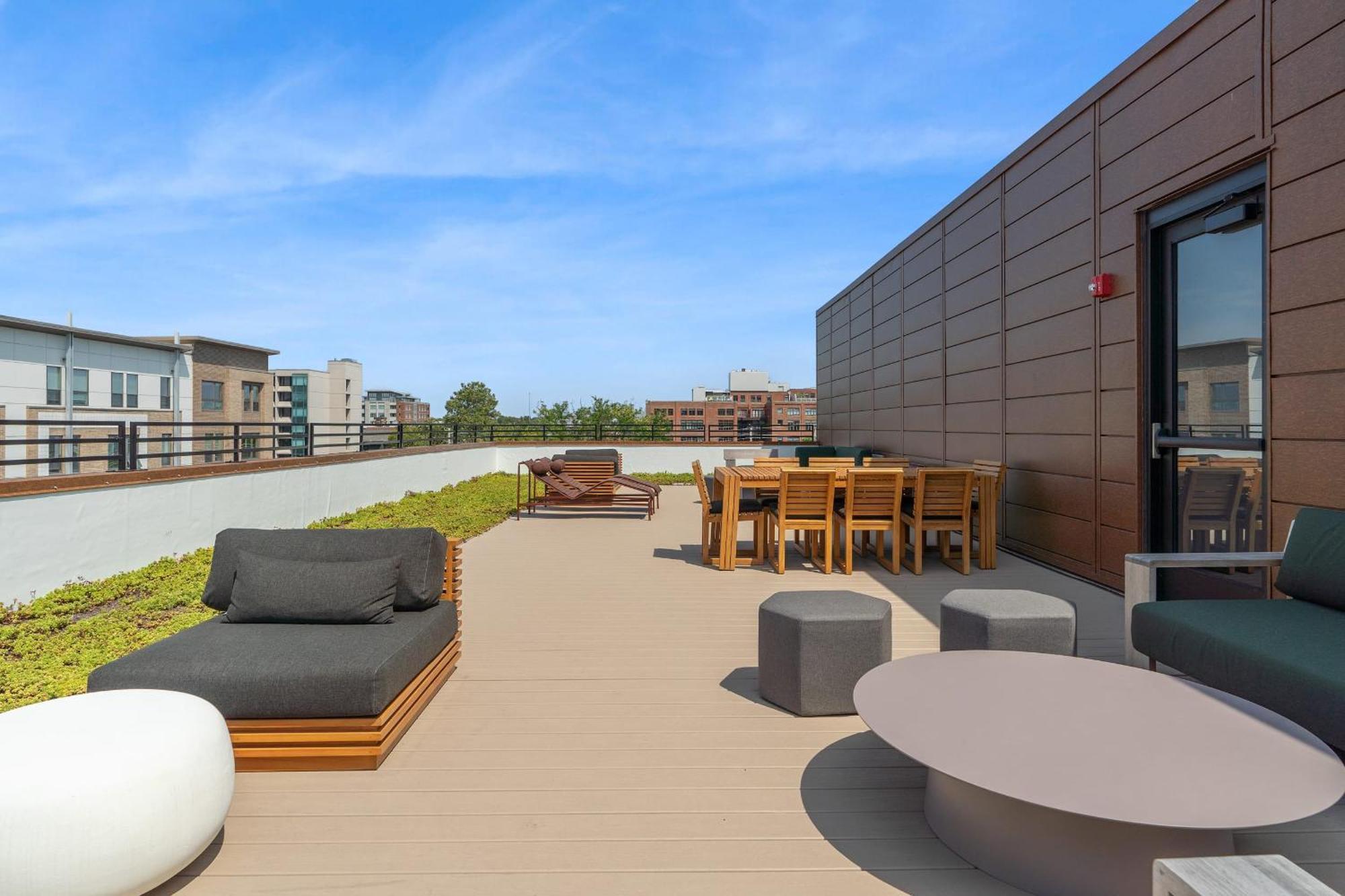 Cozysuites On Mass With Garage Parking #7 Indianapolis Exteriör bild